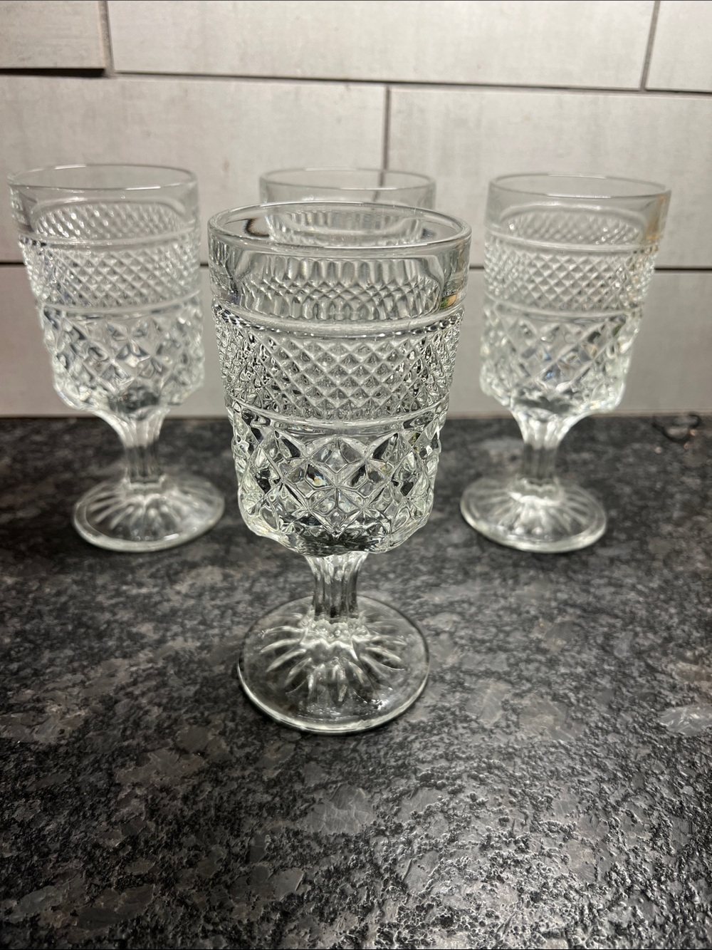 Cut Crystal Goblet Glasses - Clear Patterned Stemware (Set of 4)